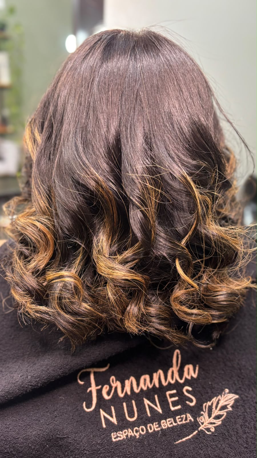 Balayage com cachos